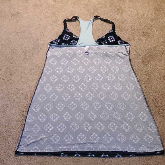 Patterned Halter Top Nightgown - Picture 5 of 7